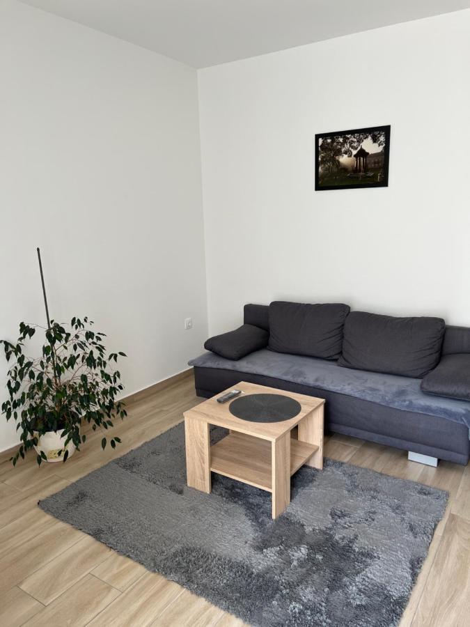 Apartment Sunrise With Private Parking Pula Exterior photo